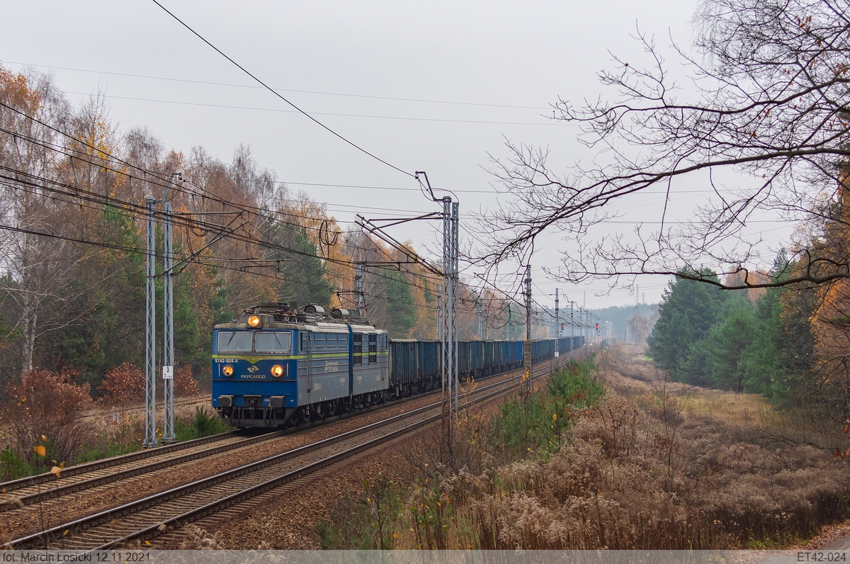 12.11.2021 | Długoszyn - ET42-024 between Długoszyn - Sosnowiec Jęzor.