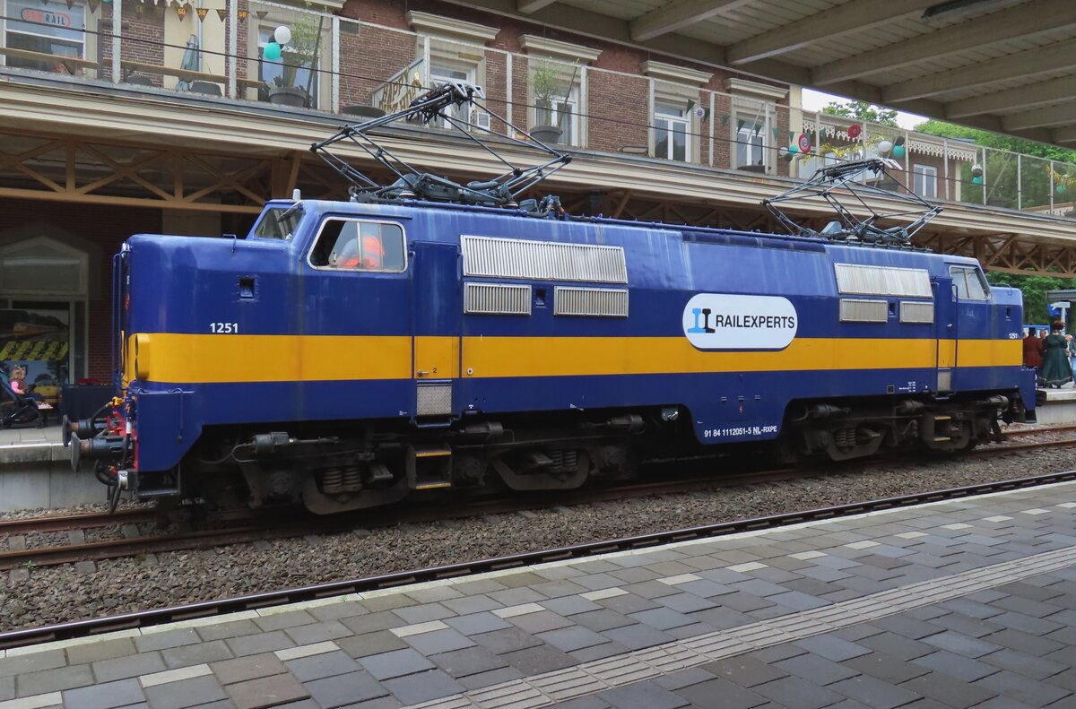 At Baarn, RXP 1251 stood as part of an exhibition on 8 June 2024 as part of the 150th anniversary of the railway line Hilversum--Baarn--Amersfoort.