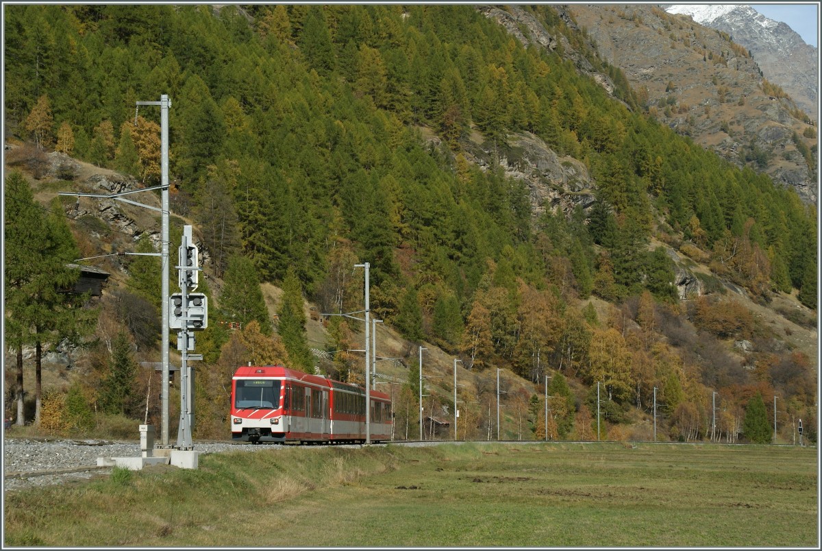 A Zermatt-Shuttle  near Tsch. 
19.10.2012