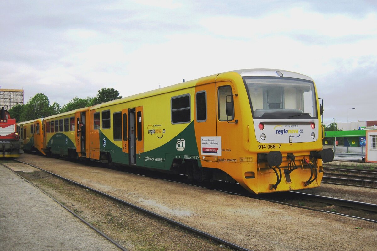 CD 914 056 calls at Praha-Veleslavin on 31 May 2012. 