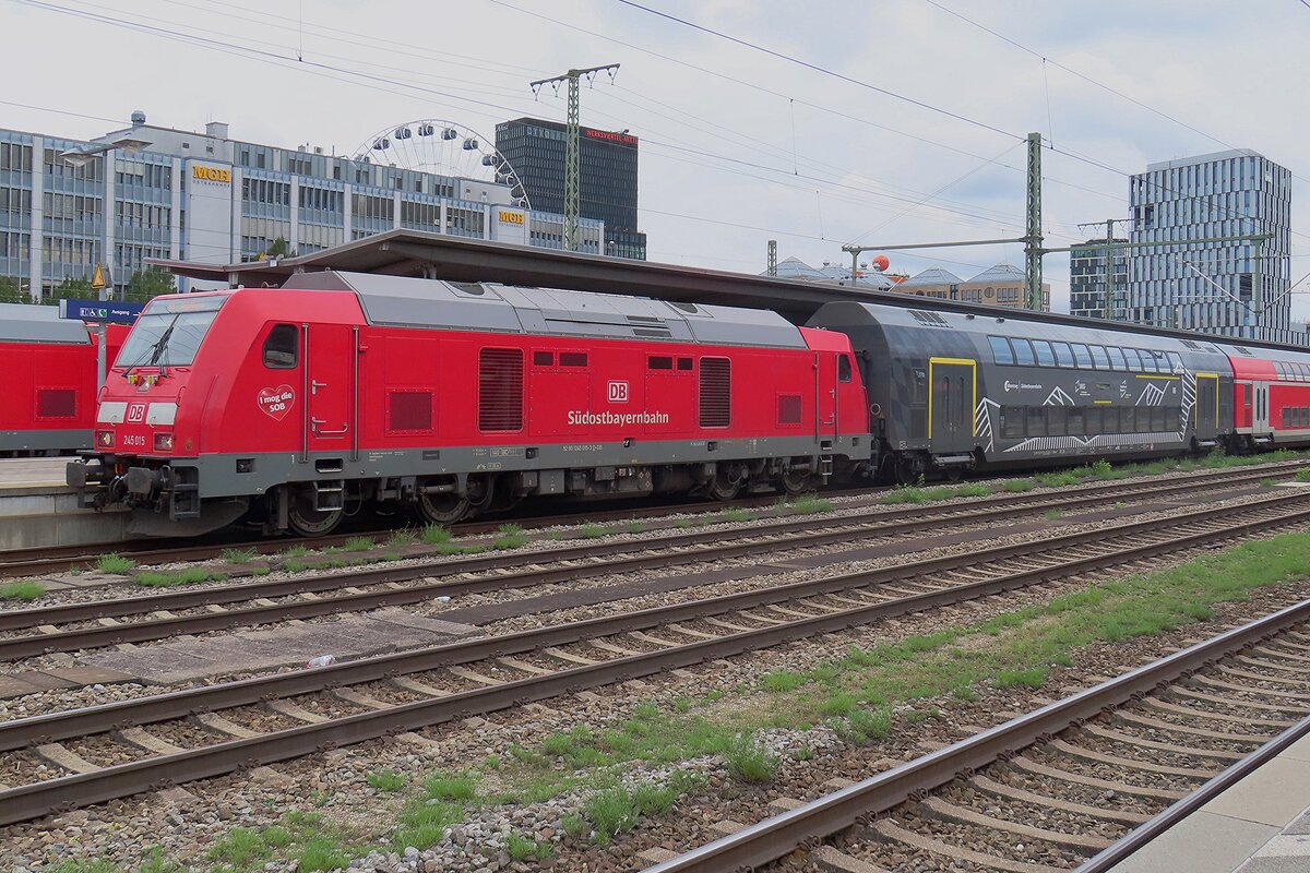 DB Regio 245 015 is about to hauls an RB to Mühldorf out of München Ost on 12 September 2024.