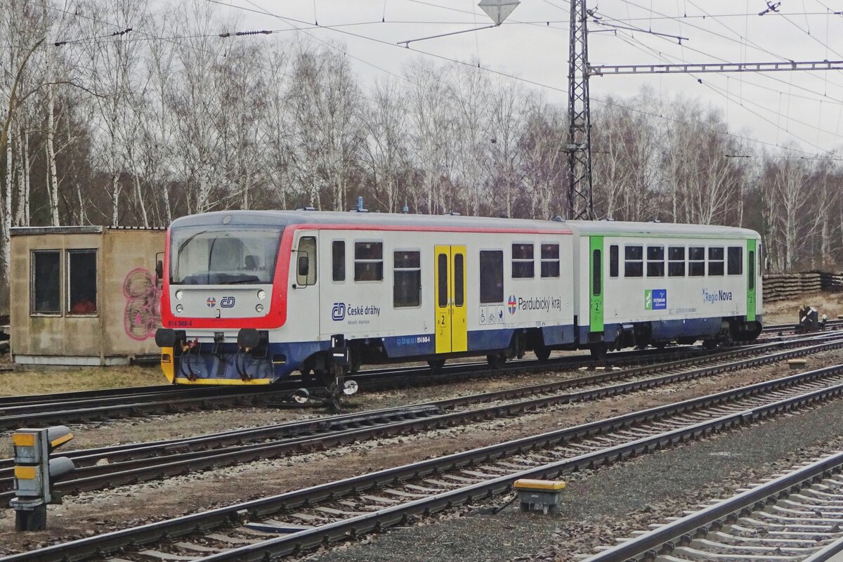 Grey was 23 February 2021 whilst CD RegioNova 914 048 was about to call at Havlickuv Brod with a short regional train from Jihlava.