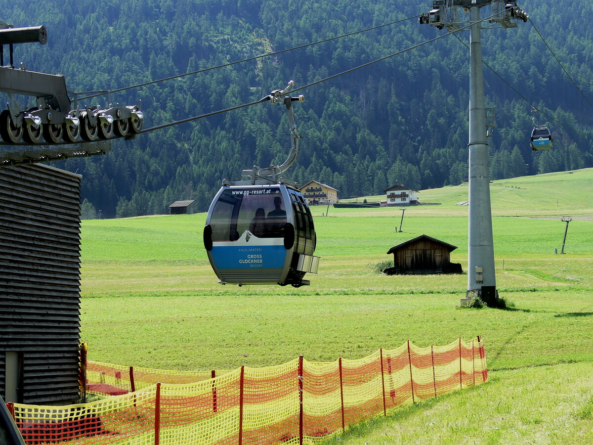 Kals East Tyrol Cable railway 1351 - 2421m Valley Station.
10-08-2022