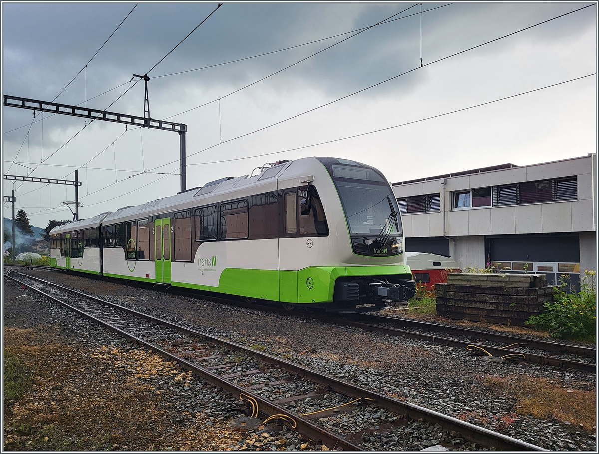 The new TransN ABe 4/8 N° 9 can be seen in Les Ponts de Martel, while the two BDe 4/4 6 and 8 are (still) in use for scheduled traffic at this time. The picture was taken at the corner of the dépôt, which is freely accessible up to this point (bicycle parking lot). June 26, 2024