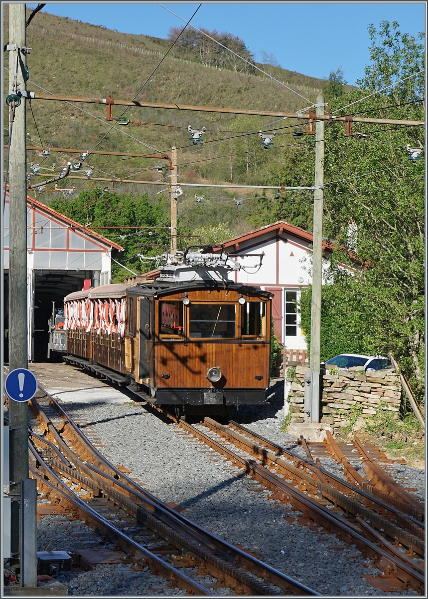 View of the depot of the Chemin de Fer de la Rhune, located a good three hundred meters from the valley station.

April 12, 2024