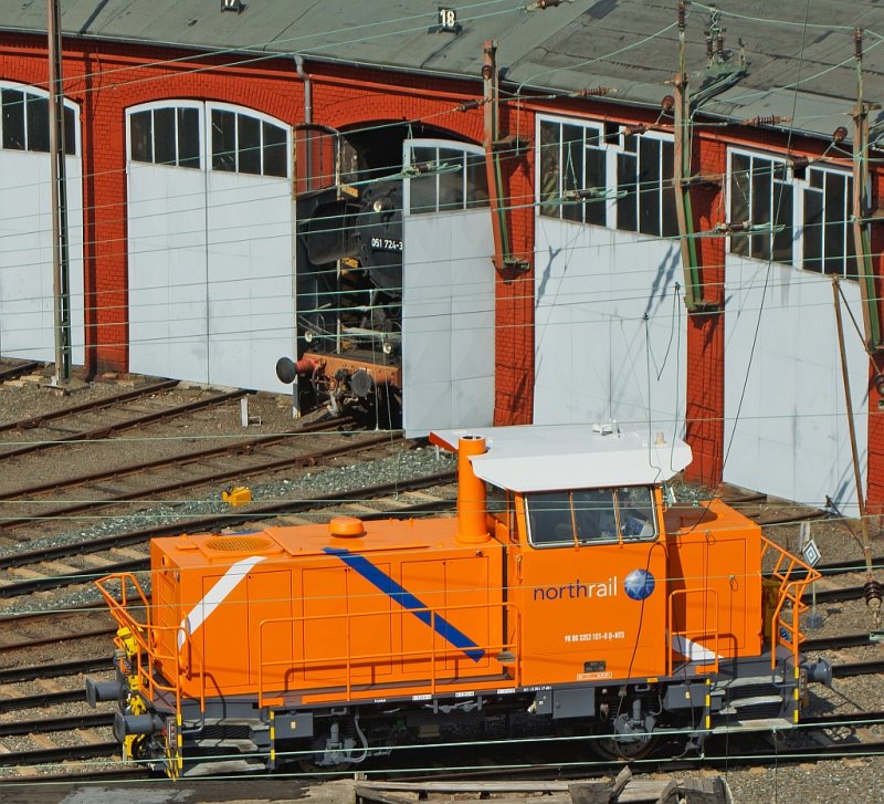 In The New Design Is The Mak G 400 B Of The North Rail On 03 09 11 In Siegen In Front Of The Roundhouse Rail Pictures Com