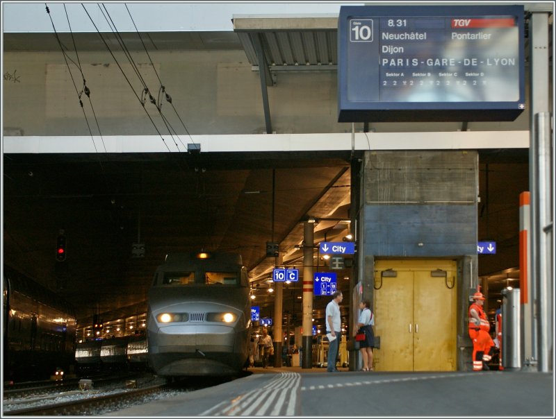 Tgv Lyria To Paris Gare De Lyon In Bern 29 06 2011 Rail Pictures Com