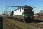 LTE 193 733 stands on 2 March 2023 at Oss with an empty cereals train destined for Poland.