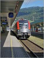 The ÖBB 1116 222 wiht his Rail-Jet by his stop in the Bregenz Station.

17.09.2024