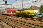 NMBS 6312 hauls an engineering train through Antwerpen-Berchem on 10 June 2015.