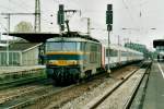 On 1 February 2000 NMBS 1605 with I-11 stock passes through Kln Deutz to form an IC Kln Hbf-Oostende.