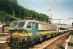 On 13 July 1999 NMBS 2122 stands in Lige-Guillemins.