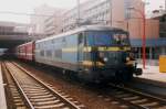 On 13 July 1999 NMBS 2357 calls at Namur.