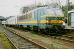 Scanned picture of 2747 in Aachen Hbf on 24 July 2000.