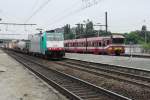 Double with 2819 and EMU 901 at Antwerpen Noorderdokken on 22 August 2013.