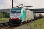 CoBRa 2818 hauls a train through Antwerpen-Noorderdokken on 21 September 2016.