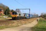 CRB locomotive DE6306 hauling the  LKW Walter train from Aachen-West to Zeebrugge, is passing in Testelt, 5/3/2025