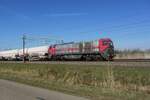 Lineas (ex IRP since LIneas too over IRP) 2101 hauls a LNG train through Valburg on 6 March 2025.