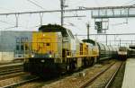 On 22 May 2002 NMBS 7786 passes Antwerpen Berchem.