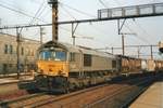 DE 6304 passes through Antwerpen-Berchem on 10 June 2006.