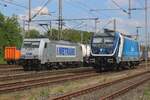 Two Czech TRAXX at Bad Bentheim on 26 April 2025: whilst CDC 388 019 idles her time away in the Sun, Metrans 386 029 hauls an intermodal train from Praha-Uhrineves out of Bad Bentheim into the Netherlands.