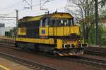 PKP cargo International 742 507 still wears the Viamont colours when seen at Praha-Liben on 8 May 2024.