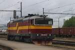 Quasi retro liveried 754 043 stands in Jihlava on 28 May 2025.