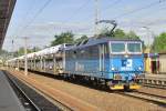 No longer in pale blue: CD 372 010 hauls a BLG-train through Pirna on 22 May 2015.