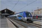 The SNCF  Zou!  81 779 and an other one in the Marseille St Charles Station.