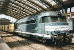 SNCF 67589 stands in Lille-Flandres on 23 July 2000.