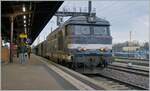 Each picture could be the last... The shapely, but now neglected, SNCF BB 67591 is waiting in Strasbourg with its TER 831330 to Saint Dié des -Vosges for its imminent departure. March 12, 2024