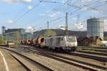 Panoramic view on Völklingen on 29 March 2017 with 37002, hauling a train with molten steel, leaving the scene.