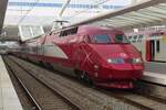 Due to construction works on the high speed line between Bruxelles-Midi anf Antoign (close to the Belgian-French border) EuroStar red (formerly Thalys) services were diverted on the route