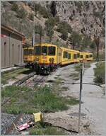 The Jaune trains in Pyrénées Catalanes in  Villefranche de Conflent. Since construction work was taking place on the  Train Jeaune  route, I was only able to take a picture of the well-known Pyrenees Métro in Villefranche de Conflent.

April 19, 2024