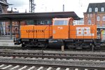 BBL-20 (an ex-DB 212) shunts an engineering train in Bremen Hbf on a rainy 27 April 2016.