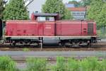 V 100 1365 stands in Neuenmarkt-Wirsberg on 19 May 2018. 