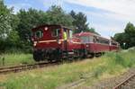 Special train, hauled by 332-3 of the ZLSM, enters Simpelveld on 8 July 2017.