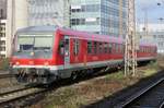 DMU 628 676 stands at Duisburg Hbf on 27 December 2016.