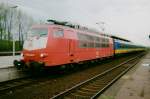 Scanned picture of 103 240 with Dutch coaches at Viersen on 2 February 1998.