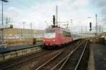 Scanned picture of 103 144 with InterRegio in Dsseldorf on 22 July 1999.