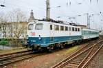 On 24 February 1998, DB 110 280 calls at Köln Hbf.