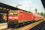 DB 143 915 stands in Saalfeld on 30 May 2007.