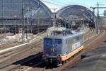 Hector Rail 162 002 passes through Dresden Hbf on 7 April 2018; she is one of ten ex-DB 151s in use with the Swedish operator for inner-German freight haulage. 