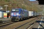 DB/TFG 152 136 passes through Bingen on 30 March 2017.