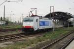 Somewhat tricky circumstances -being caught off-guard amongst these- made a less than ideal picture of LTE 186 238, running linght through Halle (Saale) Hbf on 11 April 2014.