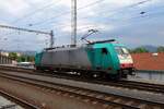 ITL 186 128 passes solo through Decin hl.n. to pick up a freight train at Bad Schandau ost shunting station.