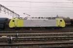 Flanking shot of DispoLok 189 995 at Venlo on 31 August 2013.