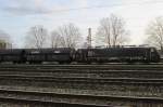 Sideshot of 189 284 with coal train leaving Oberhausen Osterfeld Sd on 7 January 2014. 