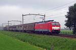 Hulten sees 189 024 with a box wagon train pass by on 16 August 2019.