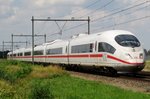 ICE 406 010 passes through Horst-Sevenum on 18 July 2016.